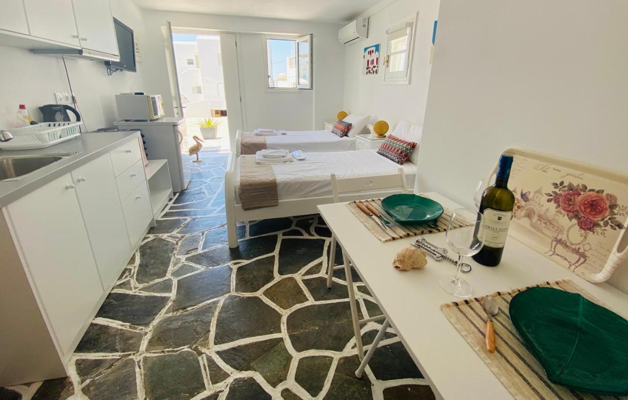 Sing And Blossom Accommodation Mykonos Town Экстерьер фото