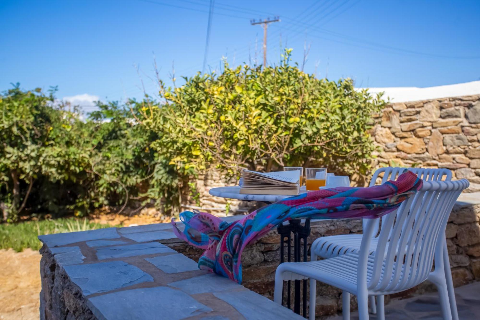 Sing And Blossom Accommodation Mykonos Town Экстерьер фото