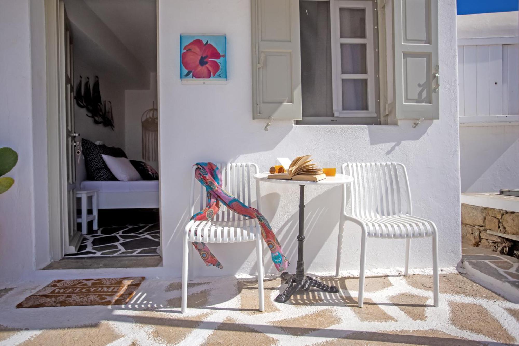Sing And Blossom Accommodation Mykonos Town Экстерьер фото